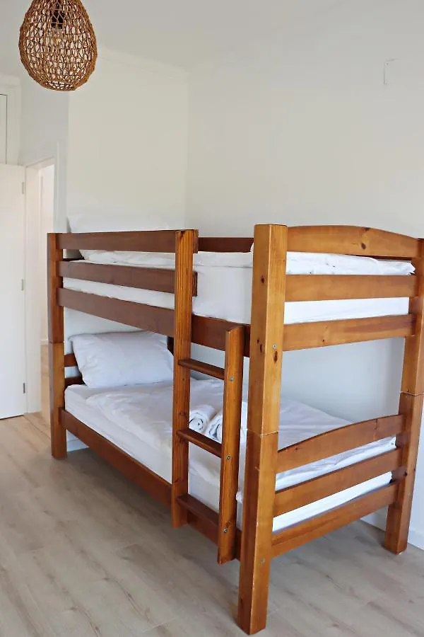Vivenda Geminada Com Piscina A 10 Minutos A Pe Da Praia Portimão Villa